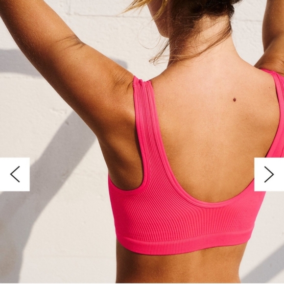 🔥 NWOT!! 🔥 Free People Happiness Runs scoop neck sport bra Size M/L - Picture 6 of 12